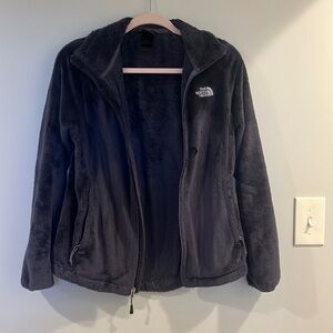 north face fuzzy winter jacket size small
